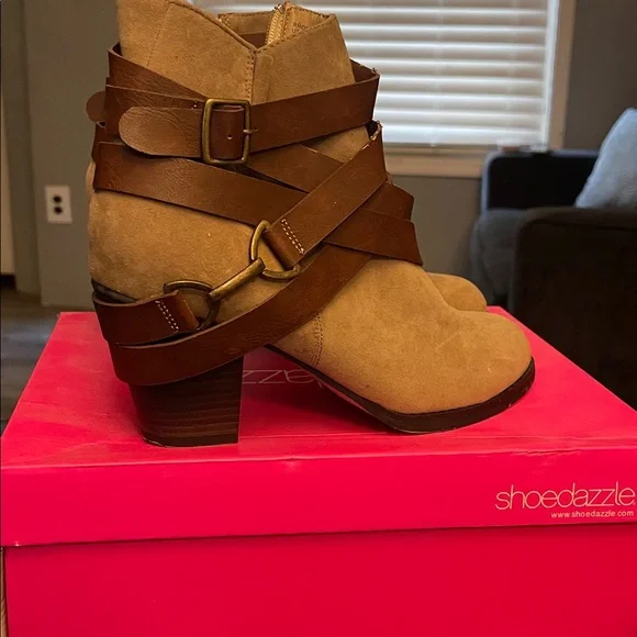 Shoe Dazzle Sand Suede Boots with Brown Straps - Picture 4 of 5